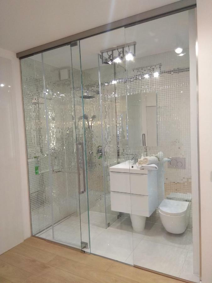 Luxury Apartment With Own Parking Chorzów Extérieur photo
