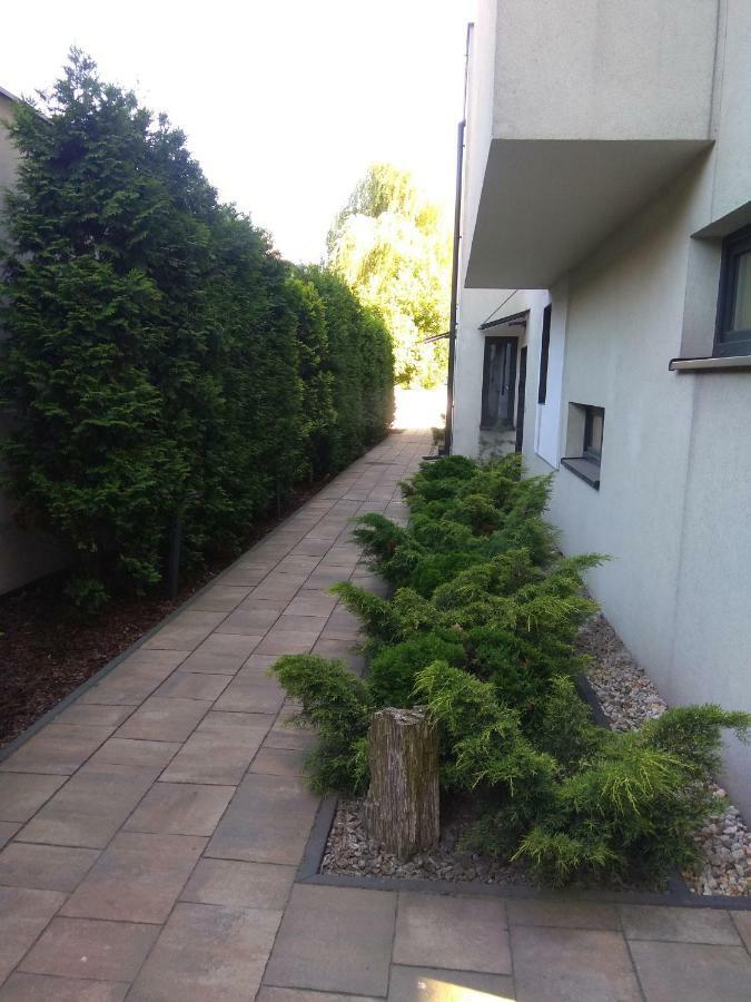 Luxury Apartment With Own Parking Chorzów Extérieur photo